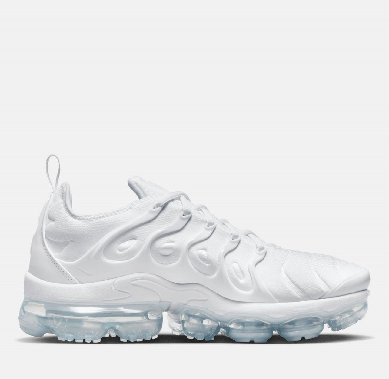 Air Vapormax Plus “Triple White”