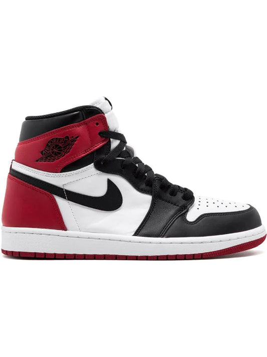 Air Jordan 1 Retro High OG — Black Toe